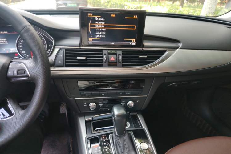 Used Audi A6L 2017 30 FSI Technology Model Audio And AC Panel