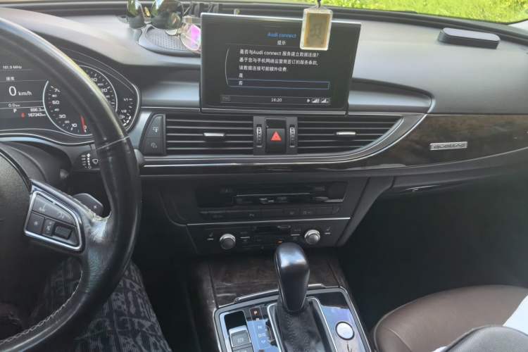 Used Audi A6L 2017 45 TFSI quattro Sport Edition Audio And AC Panel