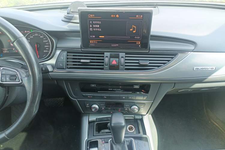 Used Audi A6L 2017 45 TFSI quattro Sport Edition Audio And AC Panel