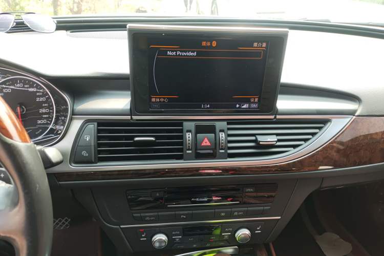 Used Audi A6L 2017 TFSI Technology Edition Audio And AC Panel
