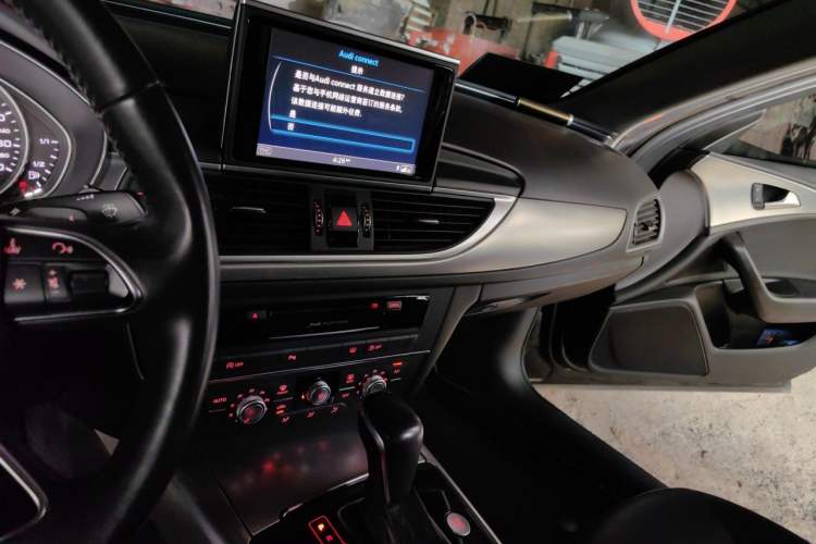 Used Audi A6L 2017 TFSI Technology Edition Audio And AC Panel