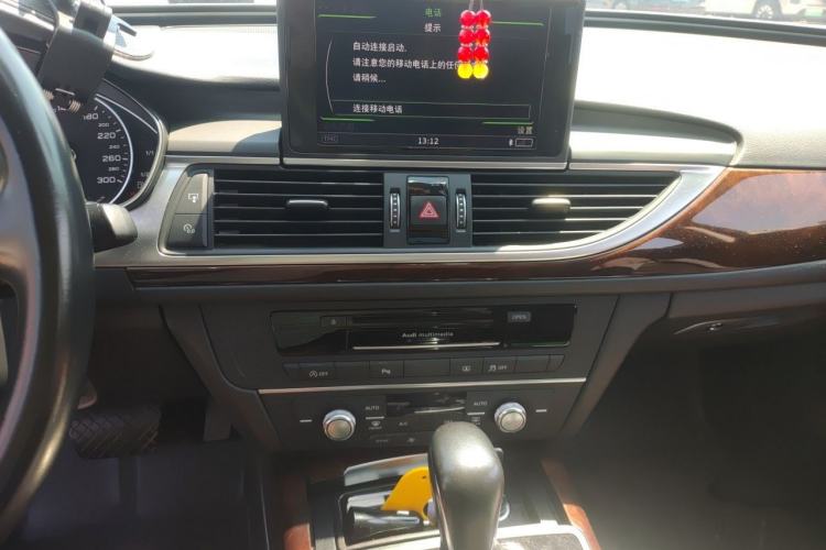 Used Audi A6L 2017 TFSI Comfort Model Audio And AC Panel