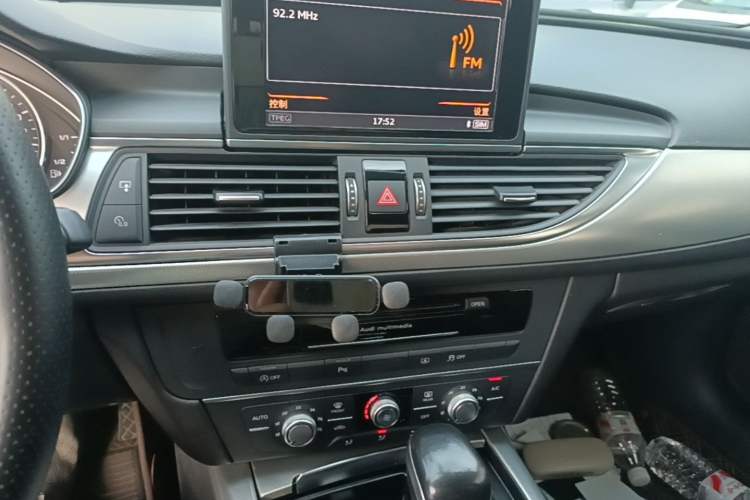 Used Audi A6L 2017 TFSI Technology Edition Audio And AC Panel