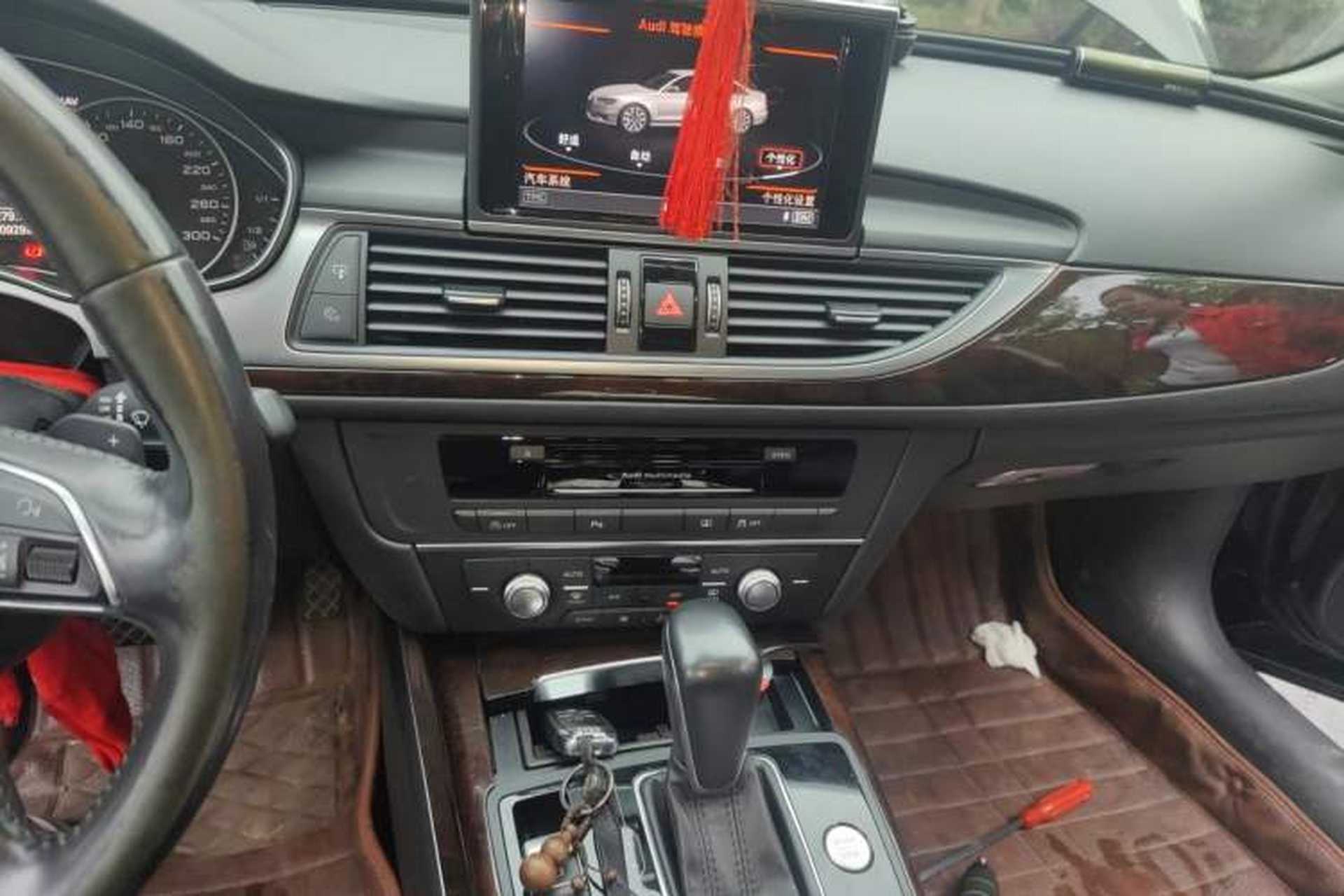 Used Audi A6L 2017 30 FSI Comfort Model Audio And AC Panel