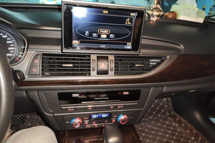 Used Audi A6L 2017 30 FSI Comfort Model Audio And AC Panel