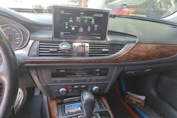 Used Audi A6L 2017 30 FSI Comfort Model Audio And AC Panel