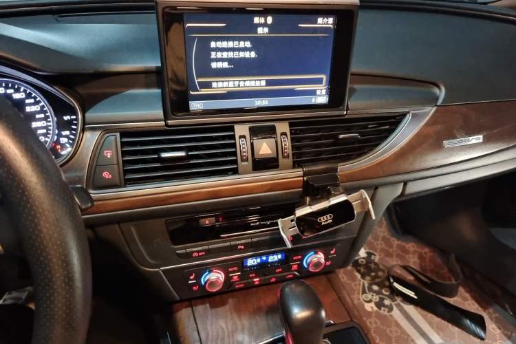 Used Audi A6L 2017 50 TFSI quattro Luxury Edition Audio And AC Panel