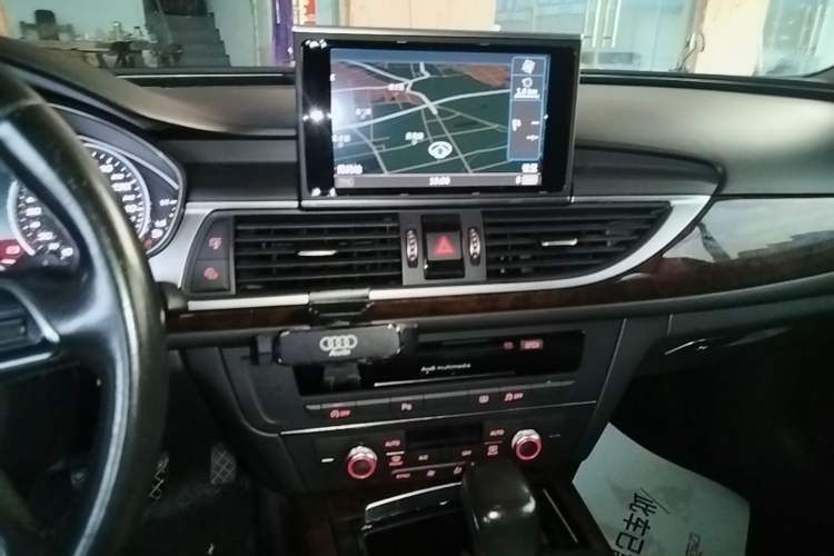Used Audi A6L 2017 30 FSI Comfort Model Audio And AC Panel