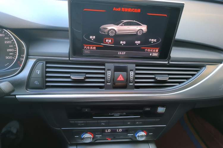 Used Audi A6L 2017 45 TFSI quattro Sport Edition Audio And AC Panel