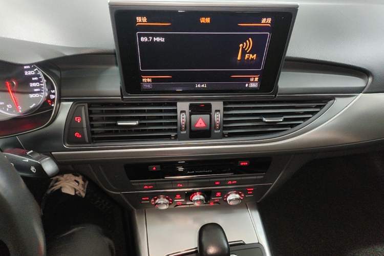 Used Audi A6L 2017 30 FSI Technology Model Audio And AC Panel