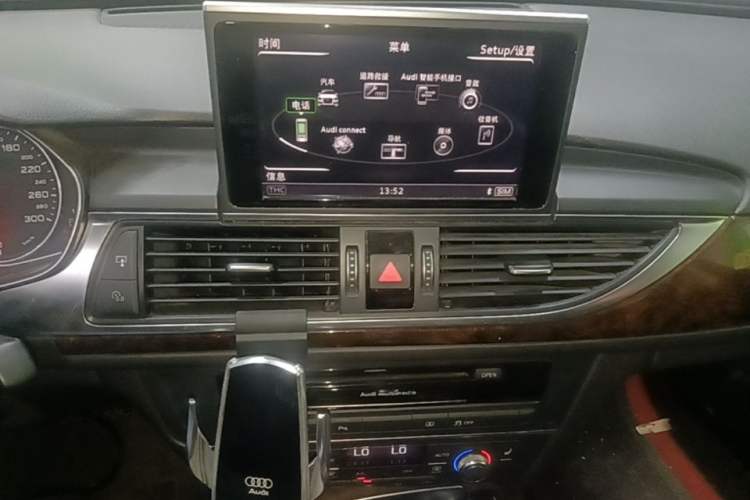 Used Audi A6L 2017 30 FSI Comfort Model Audio And AC Panel