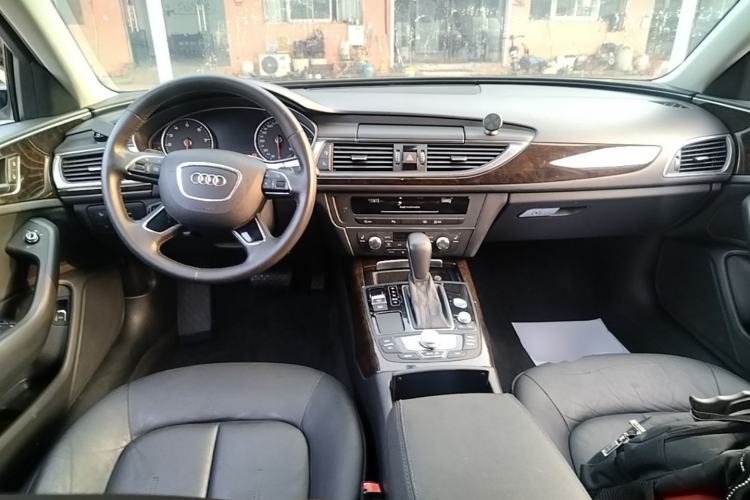Used Audi A6L 2017 TFSI Technology Edition Center Console