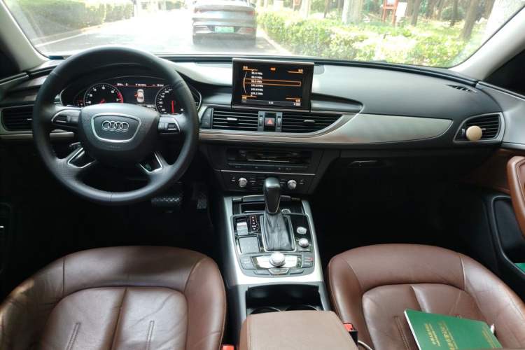 Used Audi A6L 2017 30 FSI Technology Model Center Console