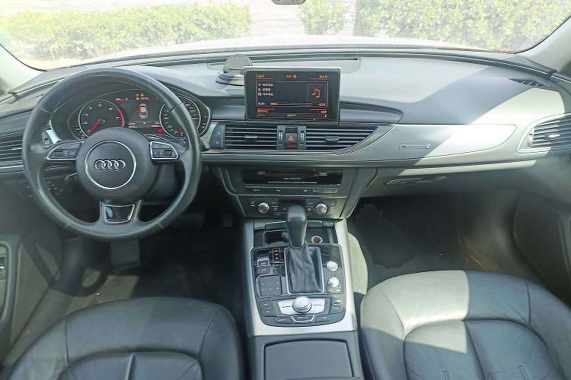 Used Audi A6L 2017 45 TFSI quattro Sport Edition Center Console