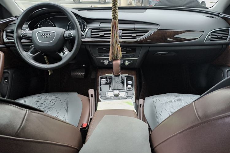 Used Audi A6L 2017 TFSI Comfort Model Center Console