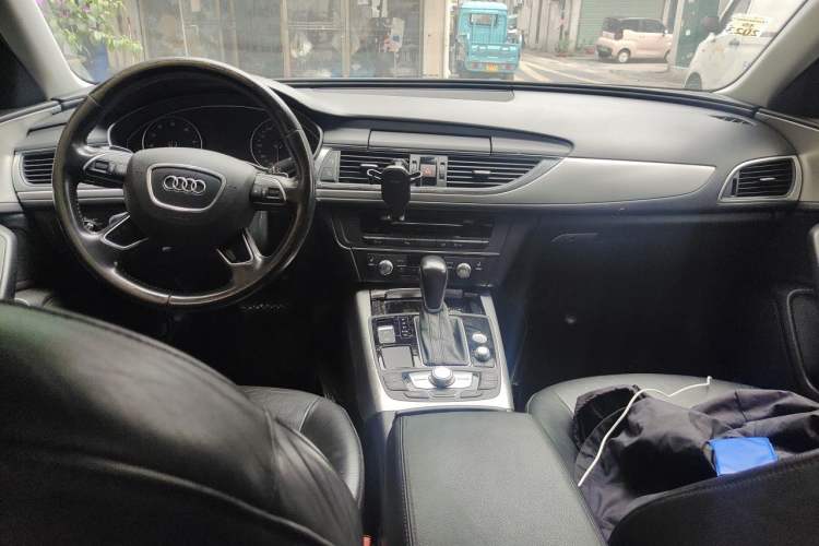 Used Audi A6L 2017 TFSI Technology Edition Center Console