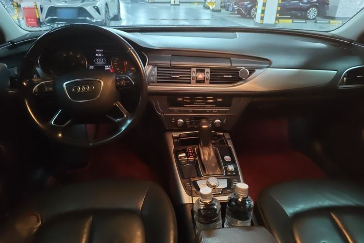 Used Audi A6L 2017 30 FSI Comfort Model Center Console
