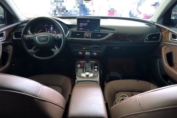 Used Audi A6L 2017 30 FSI Comfort Model Center Console