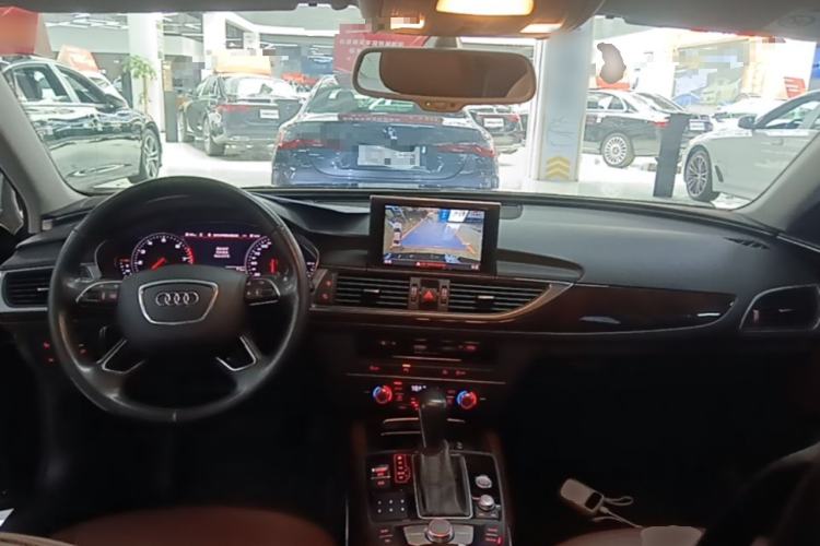Used Audi A6L 2017 30 FSI Comfort Model Center Console
