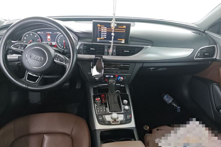 Used Audi A6L  Center Console