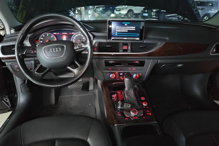 Used Audi A6L 2017 30 FSI Comfort Model Center Console