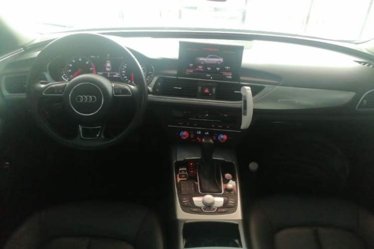Used Audi A6L 2017 45 TFSI quattro Sport Edition Center Console