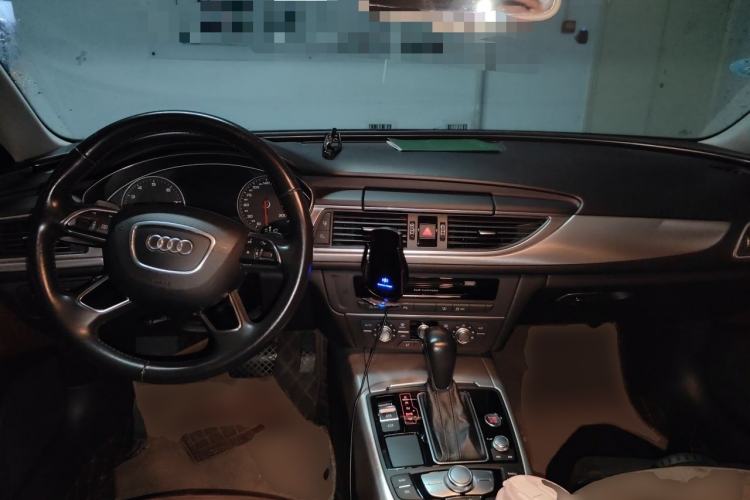 Used Audi A6L 2017 30 FSI Technology Model Center Console