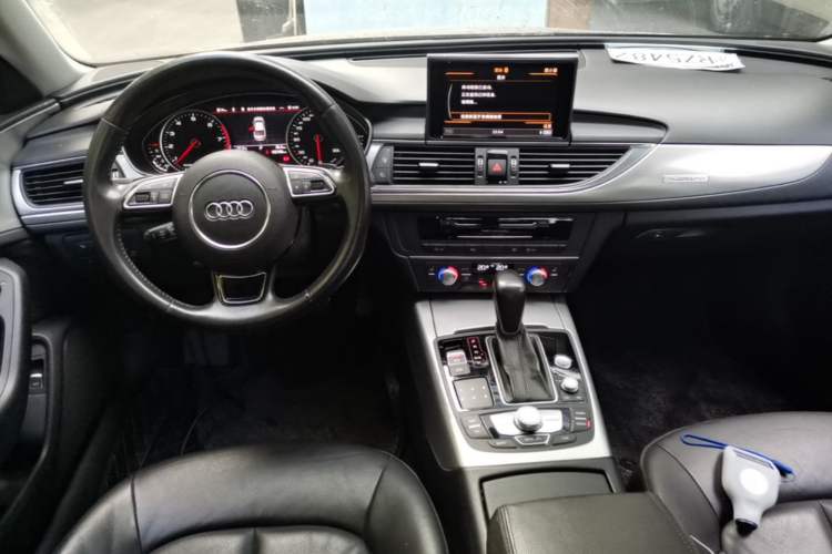 Used Audi A6L 2017 45 TFSI quattro Sport Edition Center Console