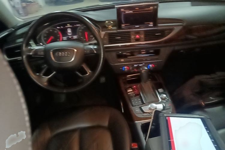 Used Audi A6L 2017 30 FSI Comfort Model Center Console