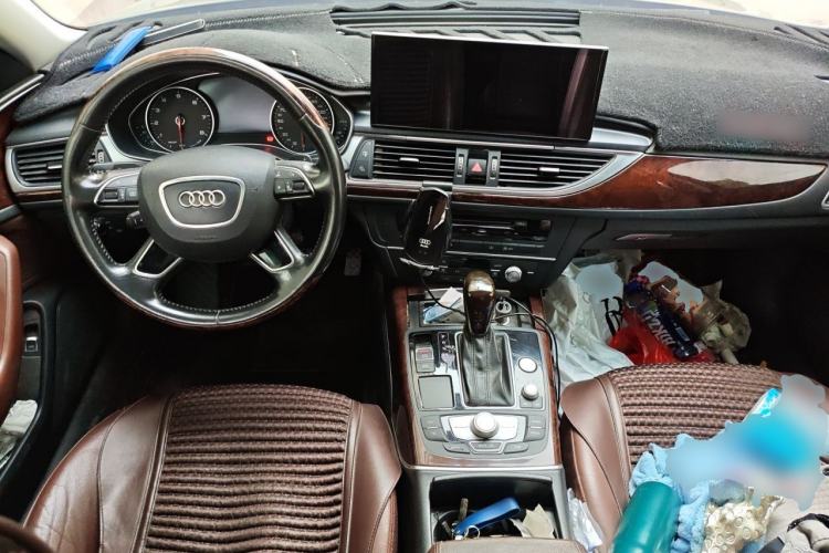 Used Audi A6L 2017 TFSI Comfort Model Center Console