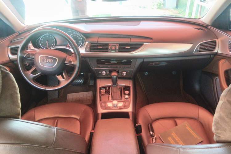Used Audi A6L 2017 30 FSI Technology Model Center Console