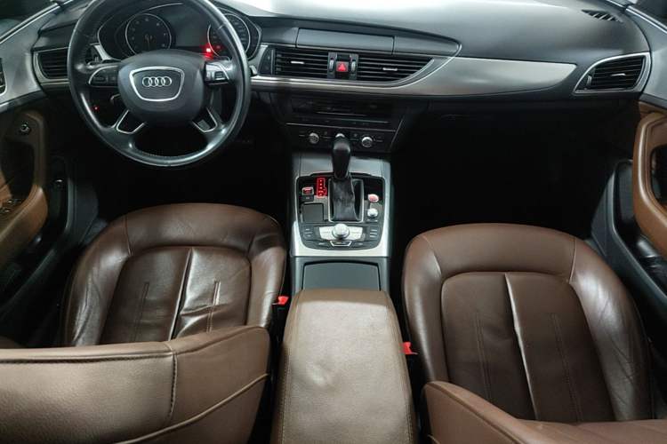 Used Audi A6L 2017 30 FSI Technology Model Center Console