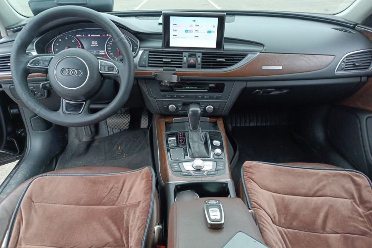 Used Audi A6L 2017 45 TFSI quattro Sport Edition Center Console
