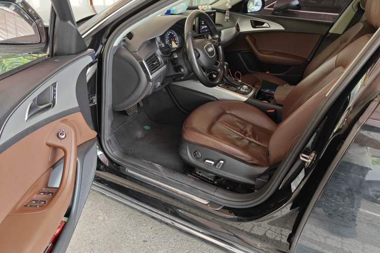 Used Audi A6L 2017 TFSI Technology Edition Driver Seat
