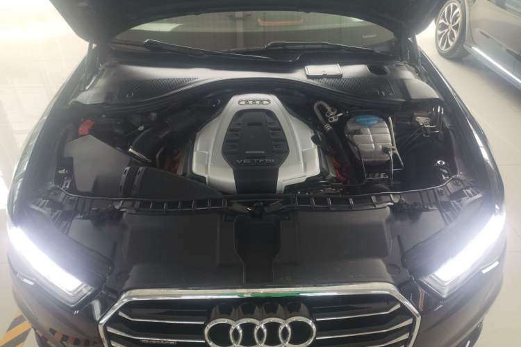 Used Audi A6L 2017 45 TFSI quattro Sport Edition Engine Bay