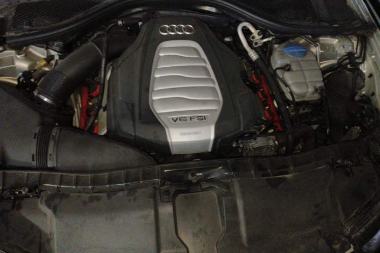 Used Audi A6L 2017 30 FSI Comfort Model Engine Bay