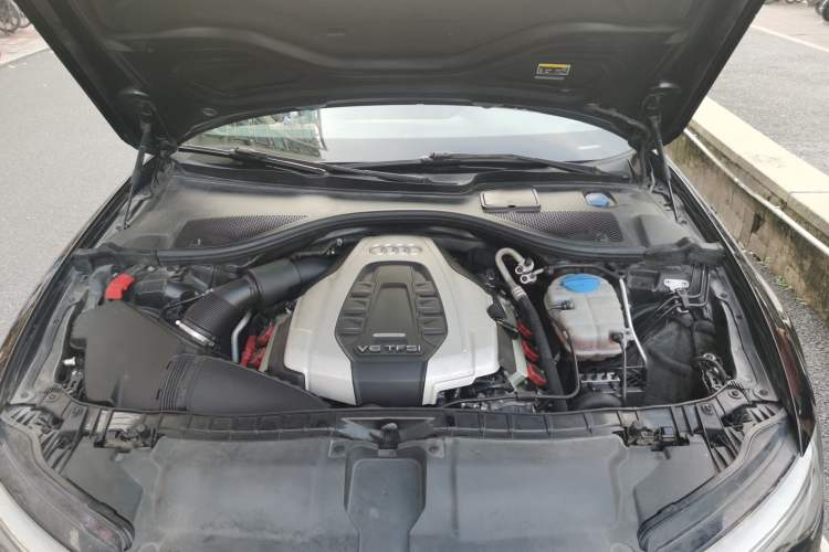 Used Audi A6L 2017 45 TFSI quattro Sport Edition Engine Bay