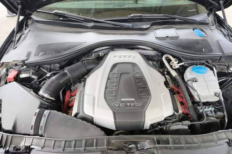 Used Audi A6L 2017 45 TFSI quattro Sport Edition Engine Bay