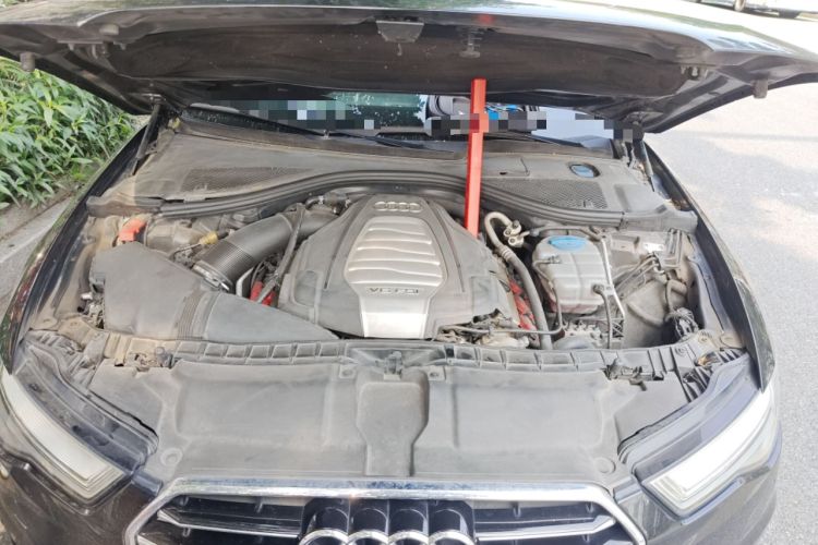 Used Audi A6L 2017 30 FSI Comfort Model Engine Bay