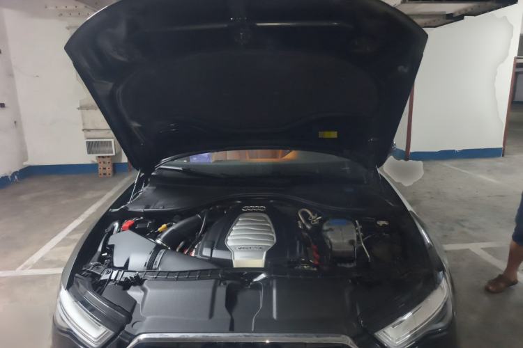 Used Audi A6L 2017 30 FSI Comfort Model Engine Bay