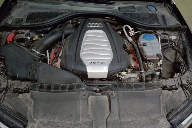 Used Audi A6L 2017 30 FSI Comfort Model Engine Bay