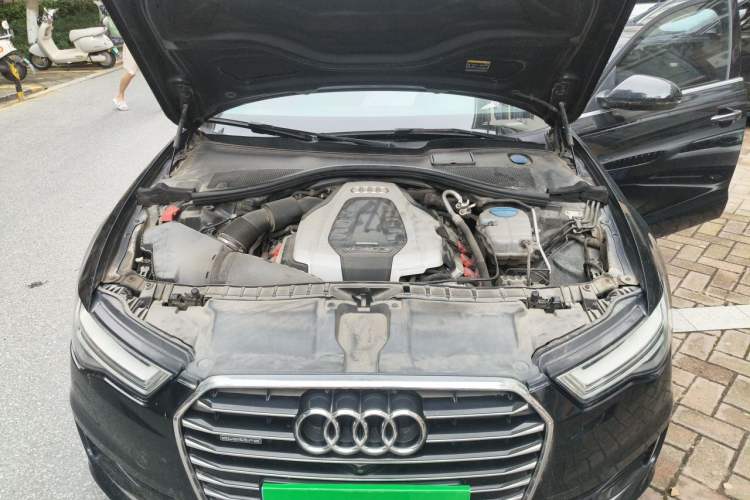 Used Audi A6L 2017 45 TFSI quattro Sport Edition Engine Bay