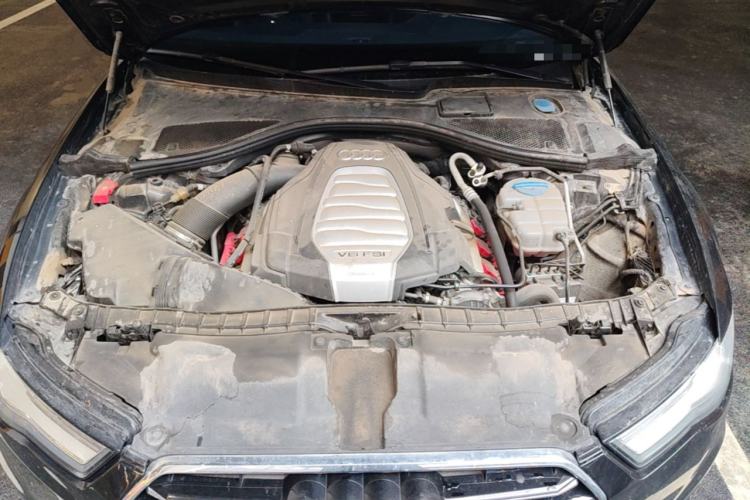 Used Audi A6L 2017 30 FSI Technology Model Engine Bay