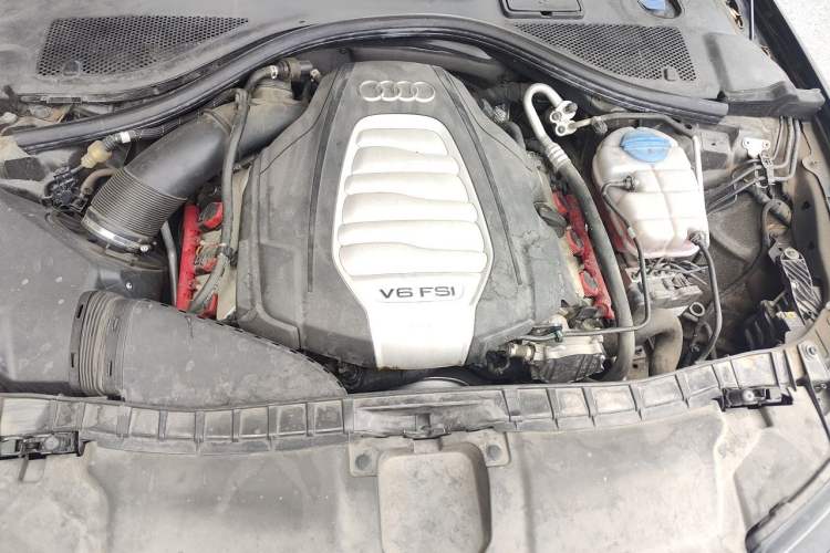 Used Audi A6L 2017 30 FSI Technology Model Engine Bay