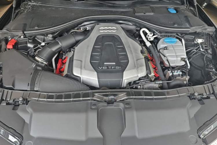 Used Audi A6L 2017 45 TFSI quattro Sport Edition Engine Bay
