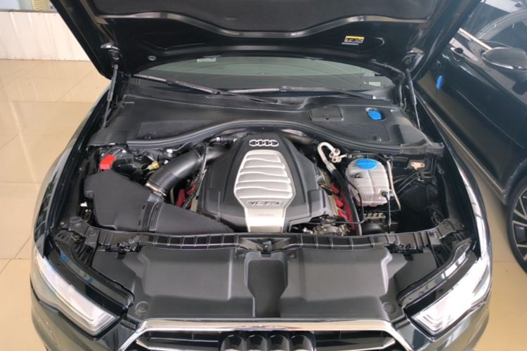 Used Audi A6L 2017 30 FSI Comfort Model Engine Bay