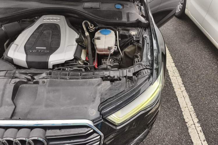 Used Audi A6L 2017 45 TFSI quattro Sport Edition Engine Bay Left