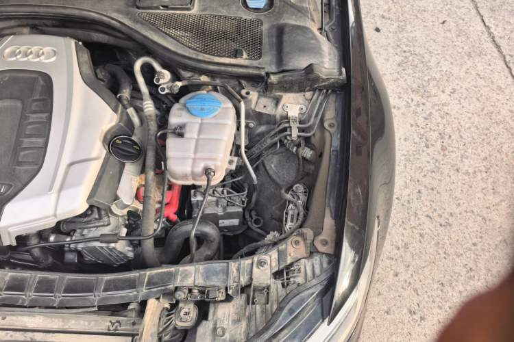 Used Audi A6L 2017 45 TFSI quattro Sport Edition Engine Bay Left