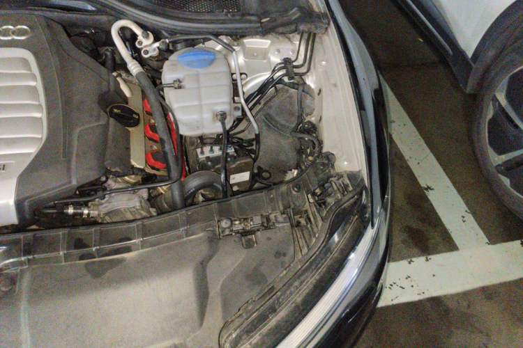 Used Audi A6L 2017 30 FSI Comfort Model Engine Bay Left