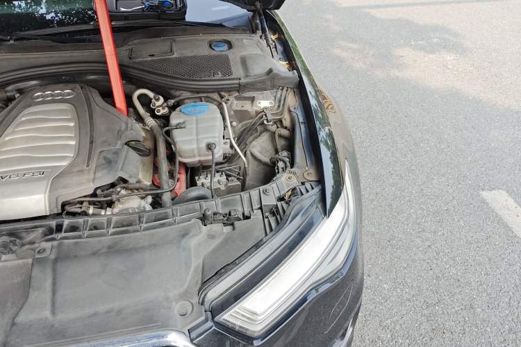 Used Audi A6L 2017 30 FSI Comfort Model Engine Bay Left